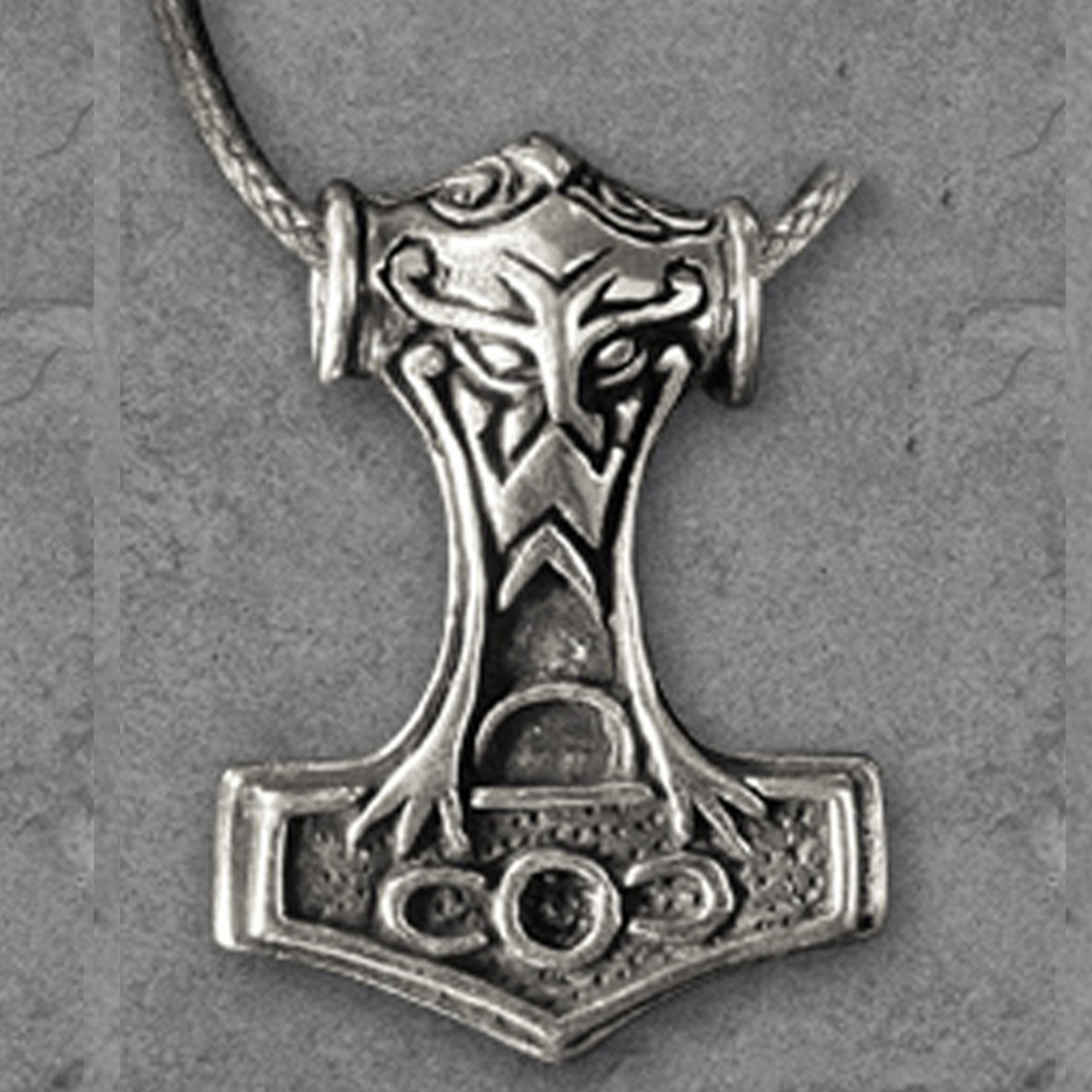 Ciondolo Martello di Thor – La Testa di Ferro